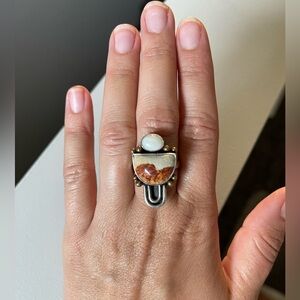 Mahka Jewelry Ring